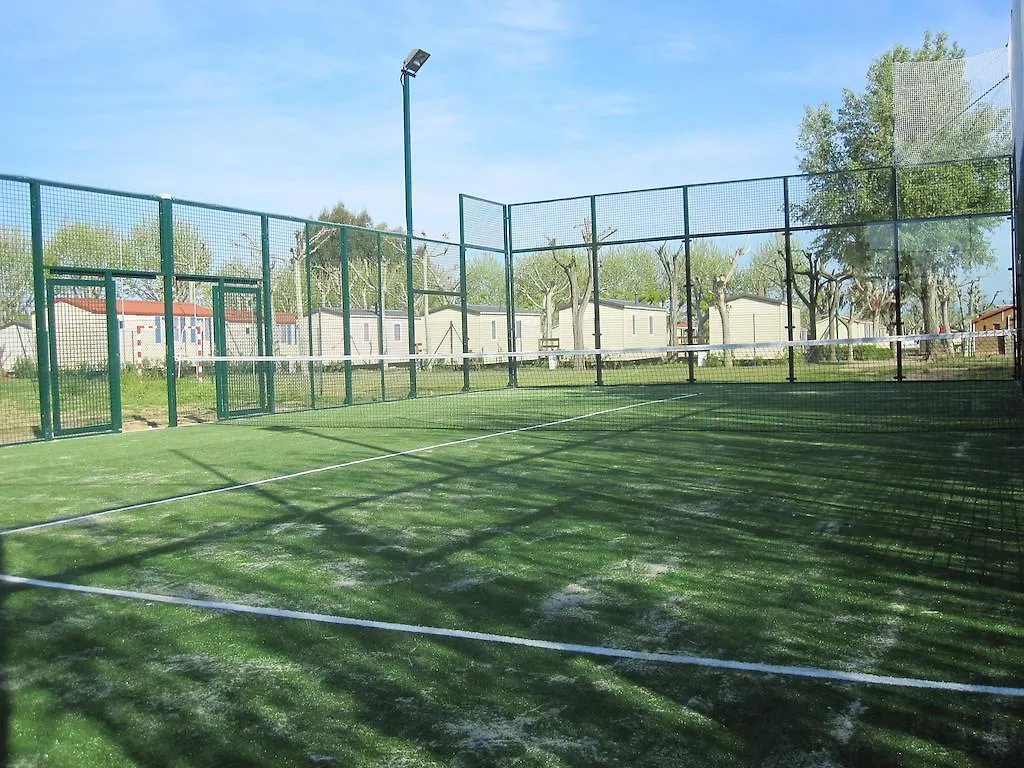 Camping Senia Riu Sant Pere Pescador Campsite