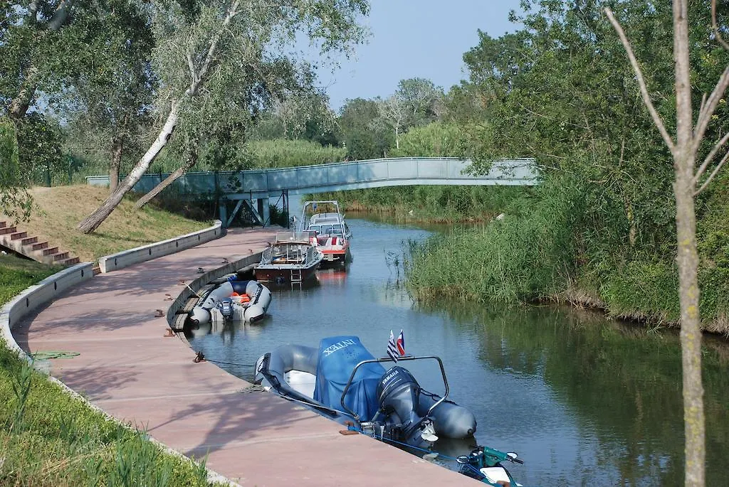 Camping Senia Riu Sant Pere Pescador 2*,