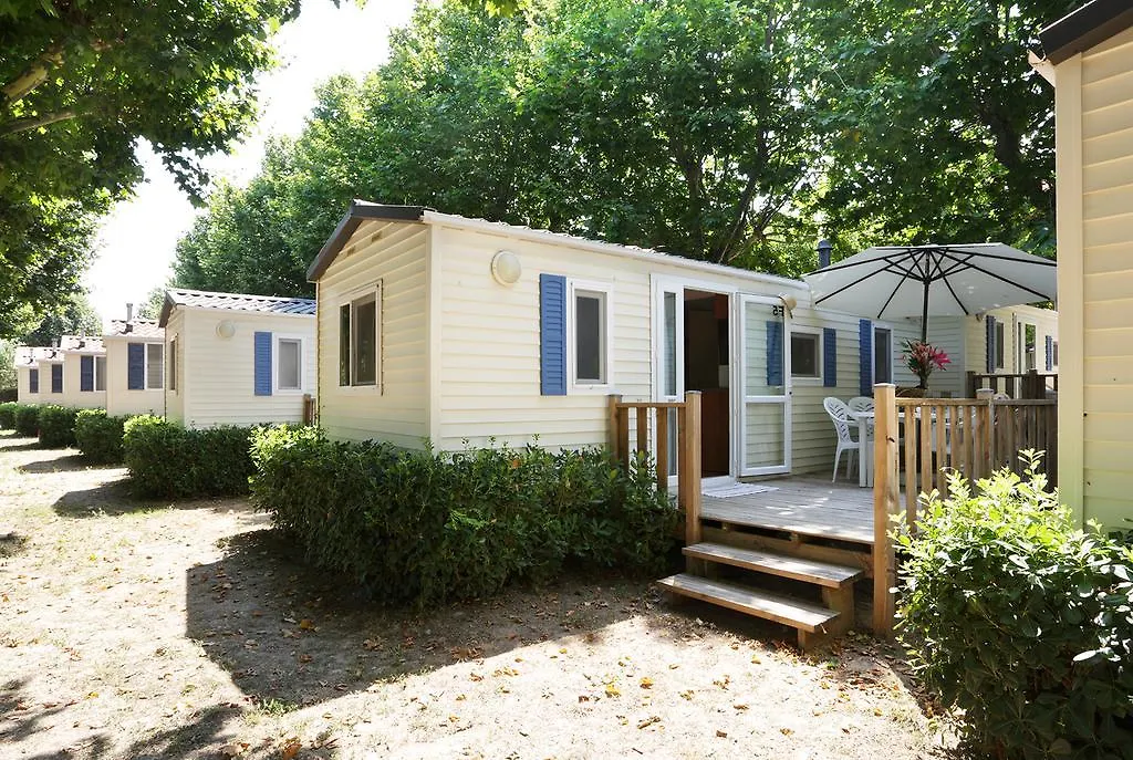 Camping Senia Riu Sant Pere Pescador 2*,